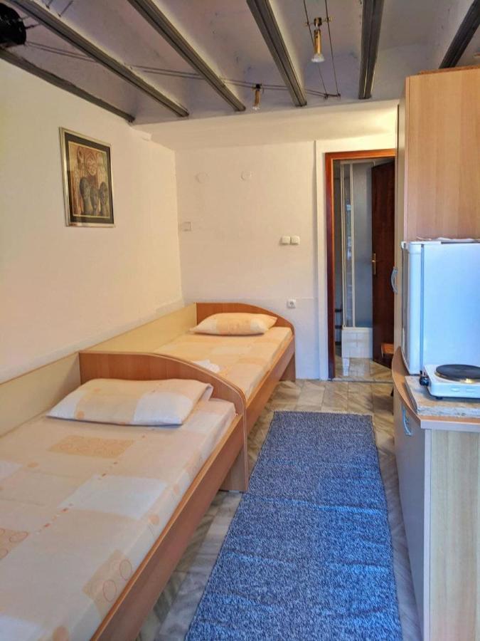 אוהריד Apartments Evelyn מראה חיצוני תמונה